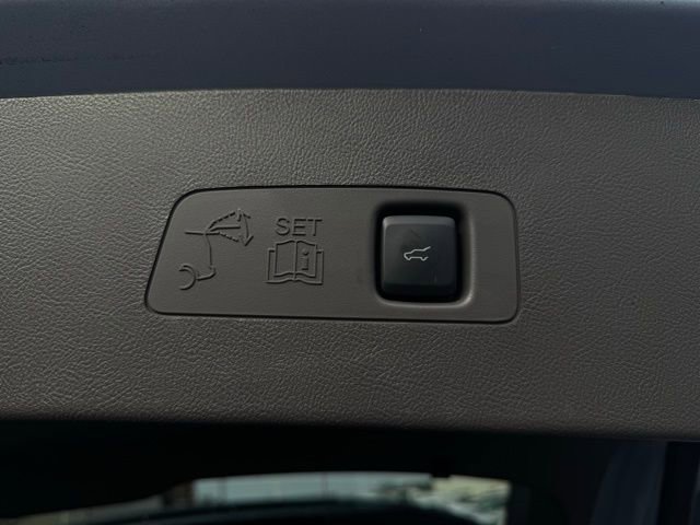 Certified 2022 Lincoln Corsair FWD image 12