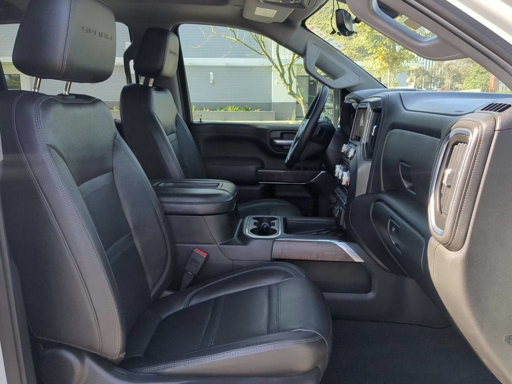 Used 2020 GMC Sierra 2500 Denali w/ Denali Ultimate Package AWD/4WD image 32