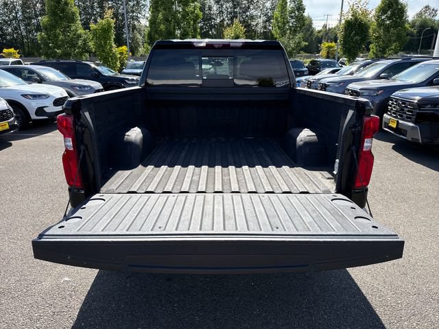 Used 2020 Chevrolet Silverado 1500 High Country w/ Technology Package AWD/4WD image 13