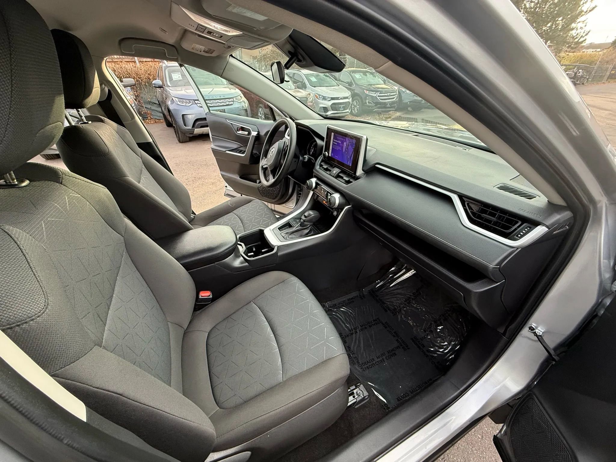 Used 2024 Toyota RAV4 XLE image 22