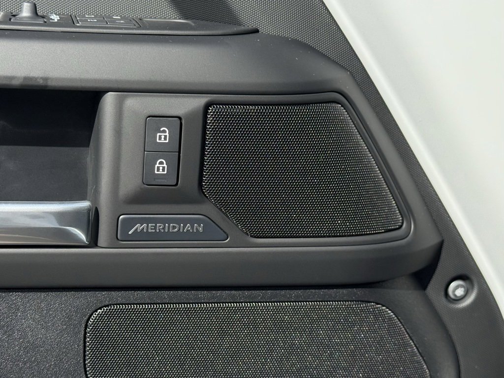 New 2026 Land Rover Defender 110 S image 16