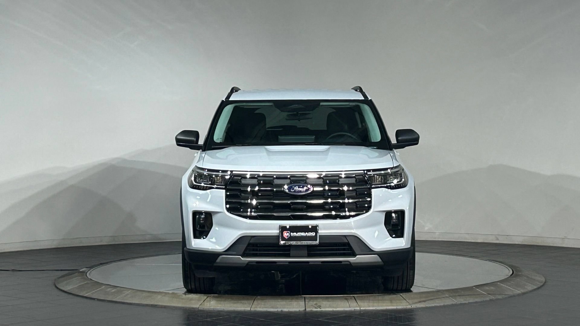 New 2026 Ford Explorer Active w/ Active Comfort Package AWD/4WD image 3