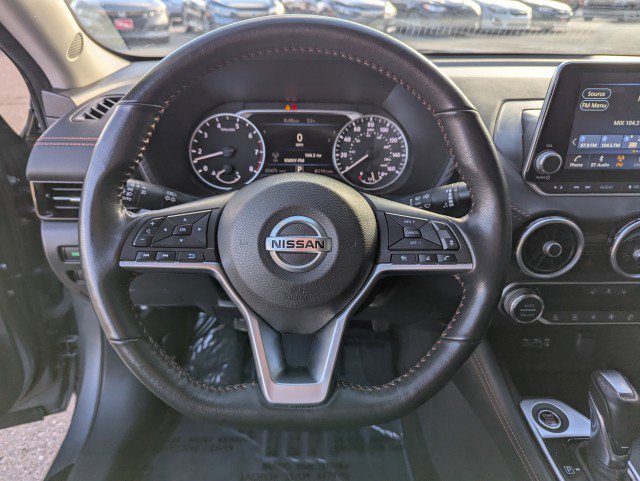 Used 2022 Nissan Sentra SR w/ SR Premium Package FWD image 13