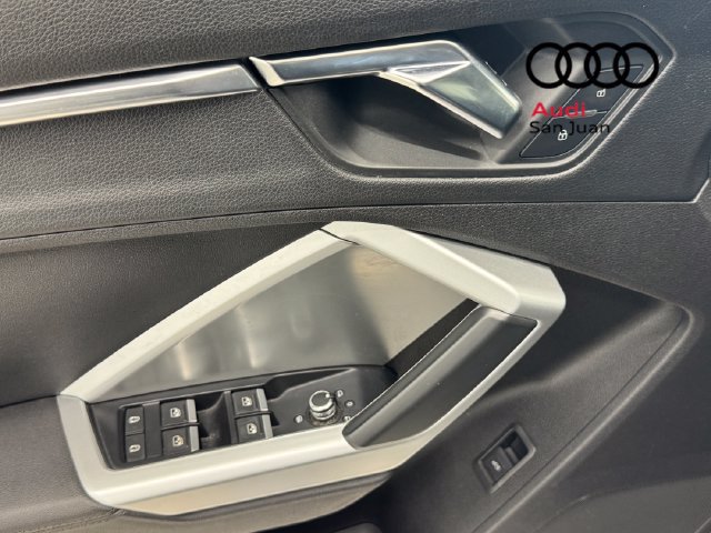 Used 2020 Audi Q3 2.0T Premium AWD/4WD image 28