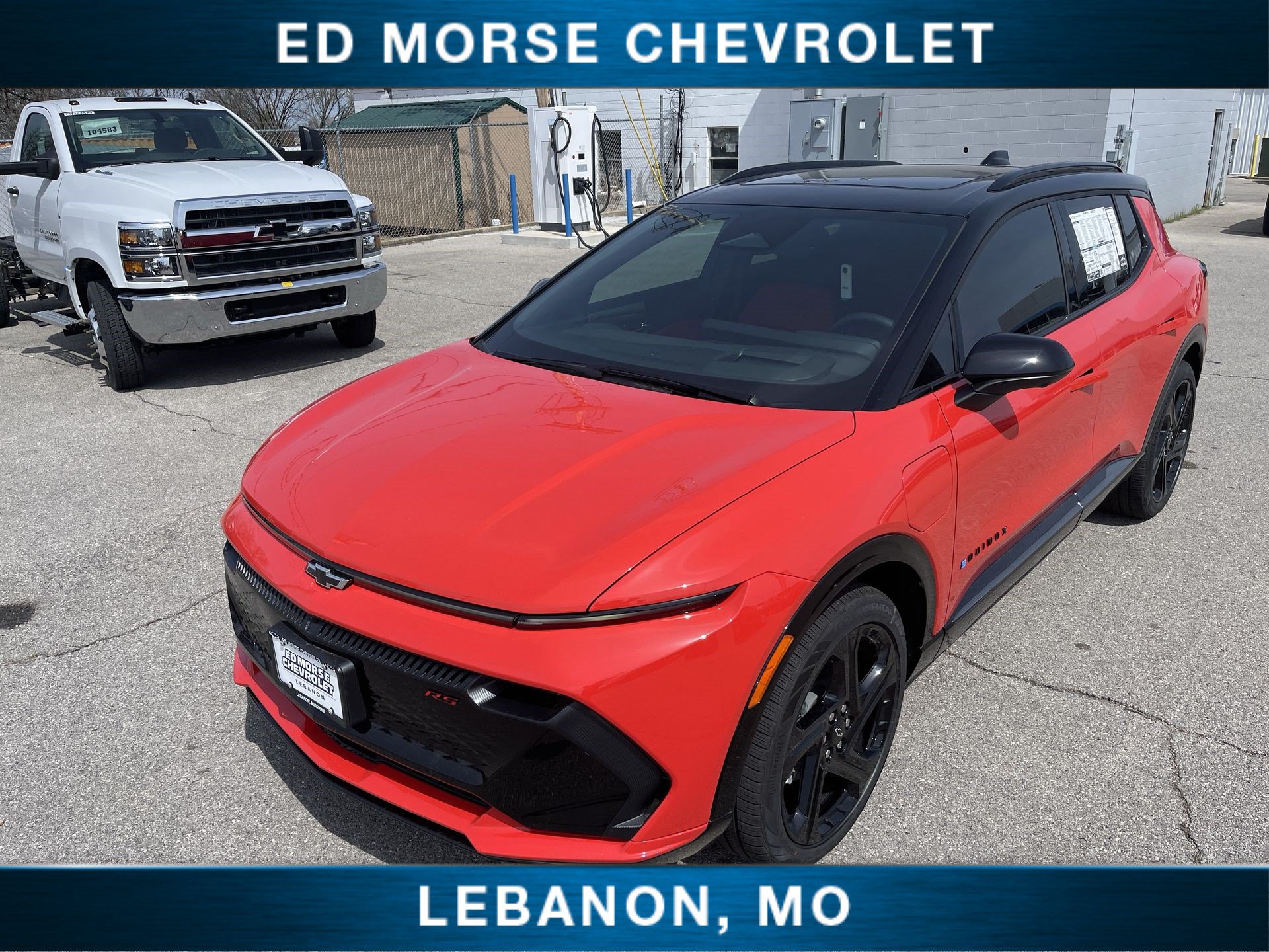 New 2025 Chevrolet Equinox EV RS w/ Convenience Package II FWD image 19