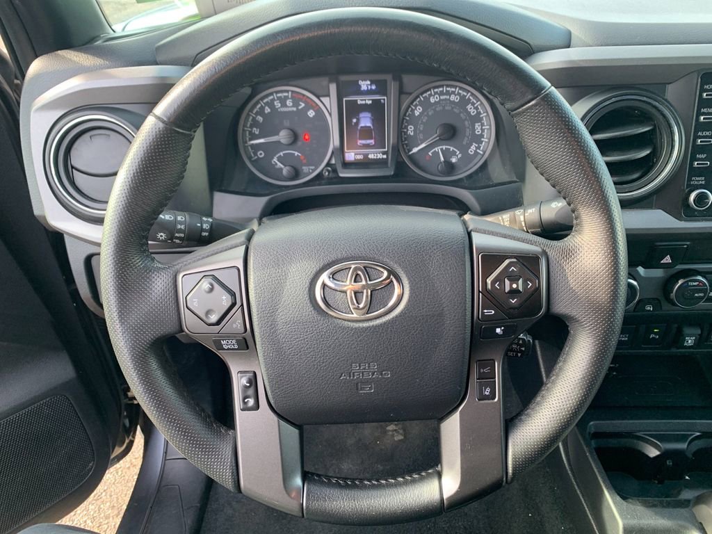Used 2023 Toyota Tacoma TRD Off-Road image 25