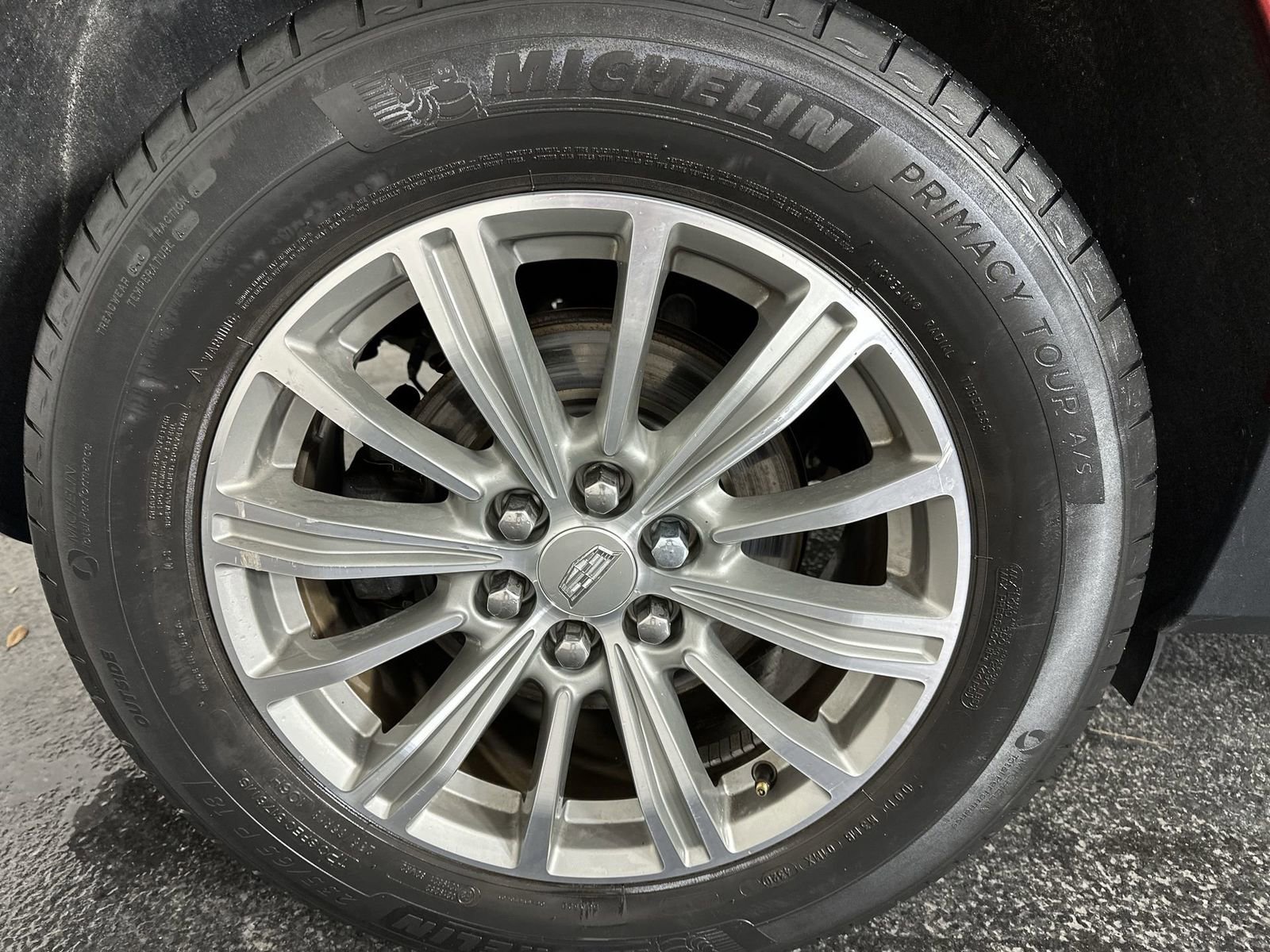 Used 2018 Cadillac XT5 Luxury w/ Driver Awareness Package image 14