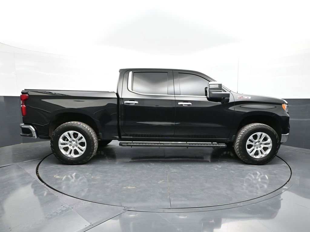 Used 2023 Chevrolet Silverado 1500 LTZ w/ LTZ Premium Package image 4