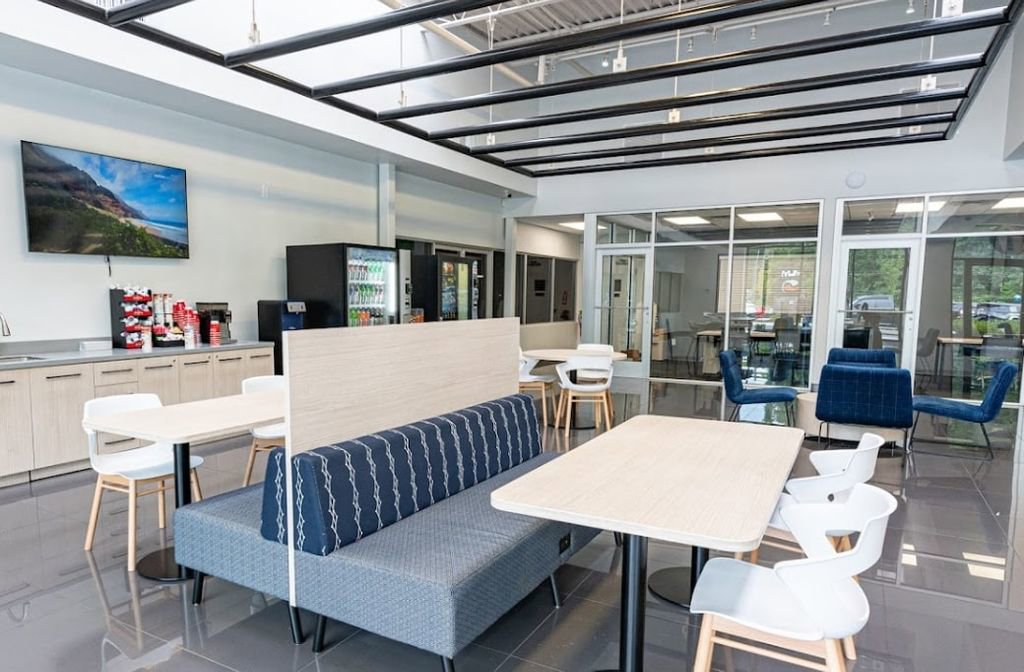 Used 2024 Ford Bronco Sport Heritage w/ Heritage Convenience Package image 53