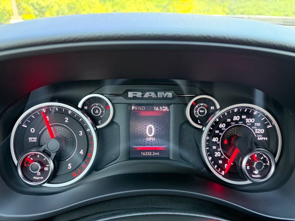 Certified 2025 RAM 2500 Big Horn AWD/4WD image 25