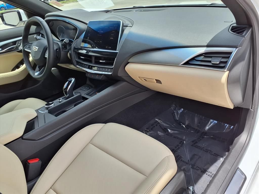 Used 2023 Cadillac CT5 Luxury RWD image 8