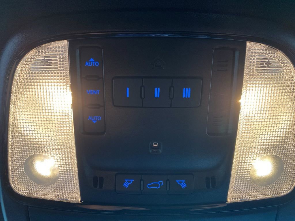 Used 2025 Dodge Durango R/T image 26