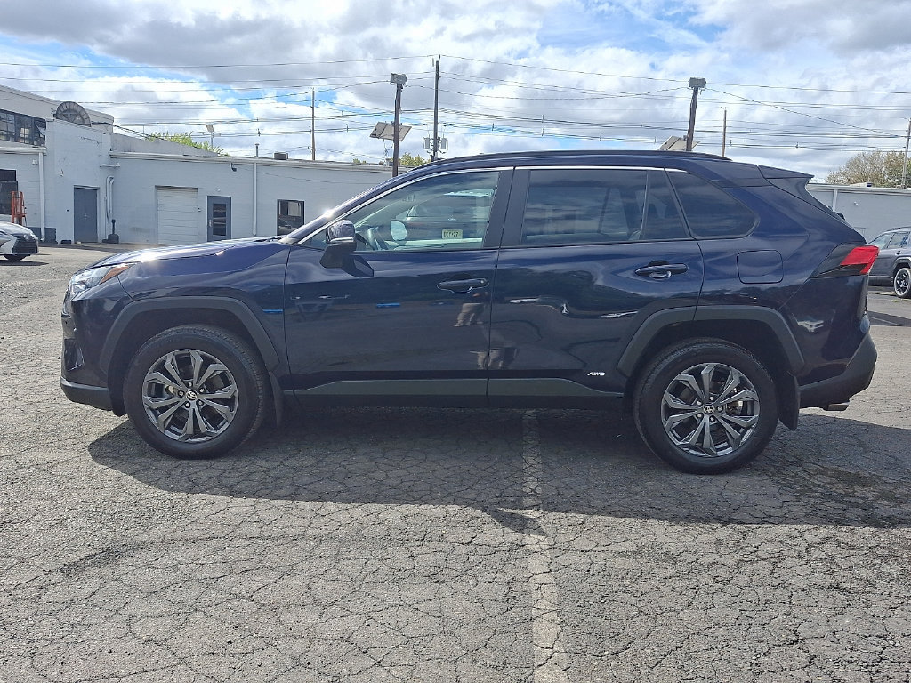 Used 2024 Toyota RAV4 XLE Premium w/ Weather Package AWD/4WD image 7