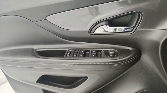 Used 2018 Buick Encore Preferred FWD image 18