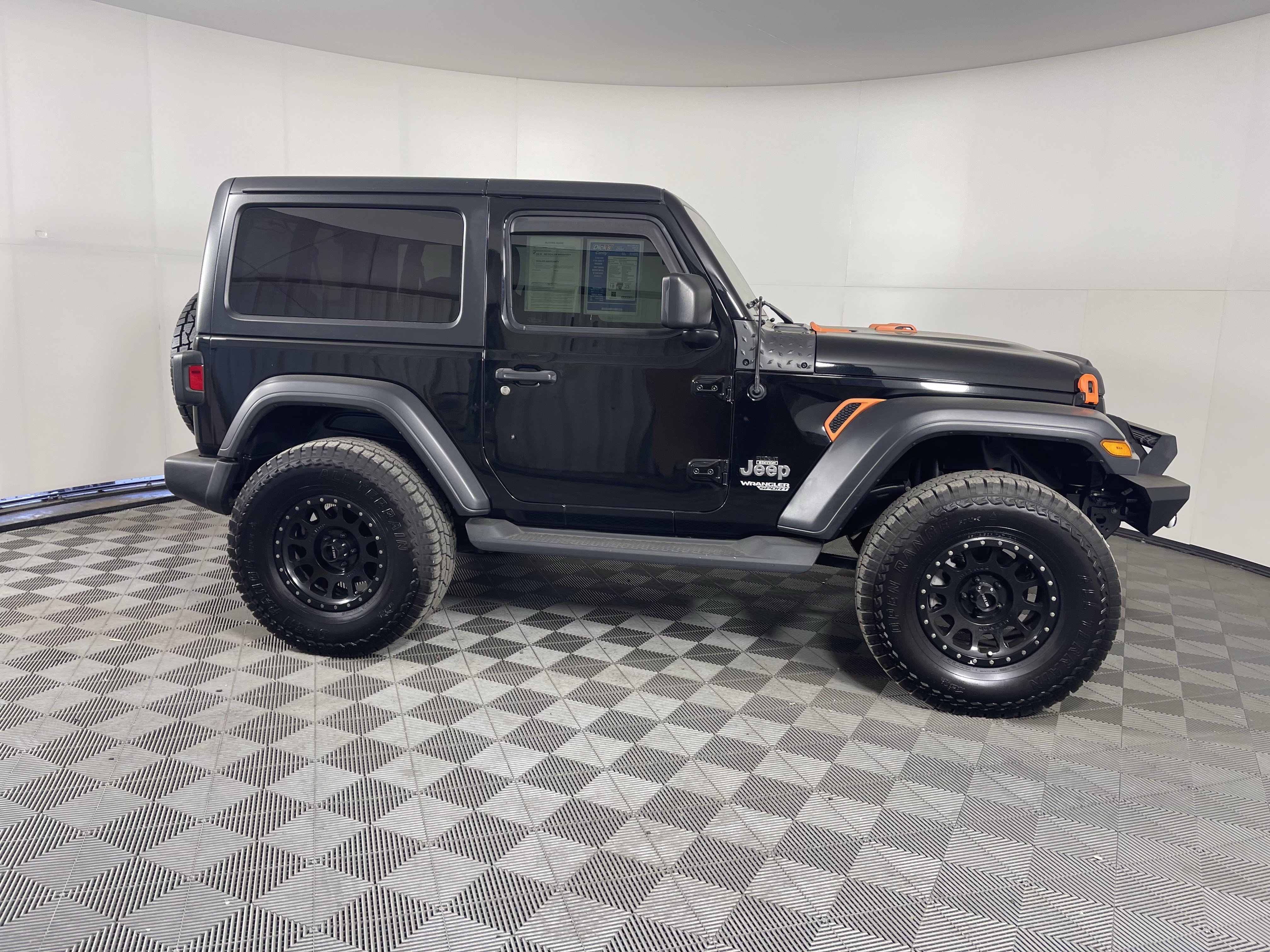 Used 2019 Jeep Wrangler Sport AWD/4WD image 6