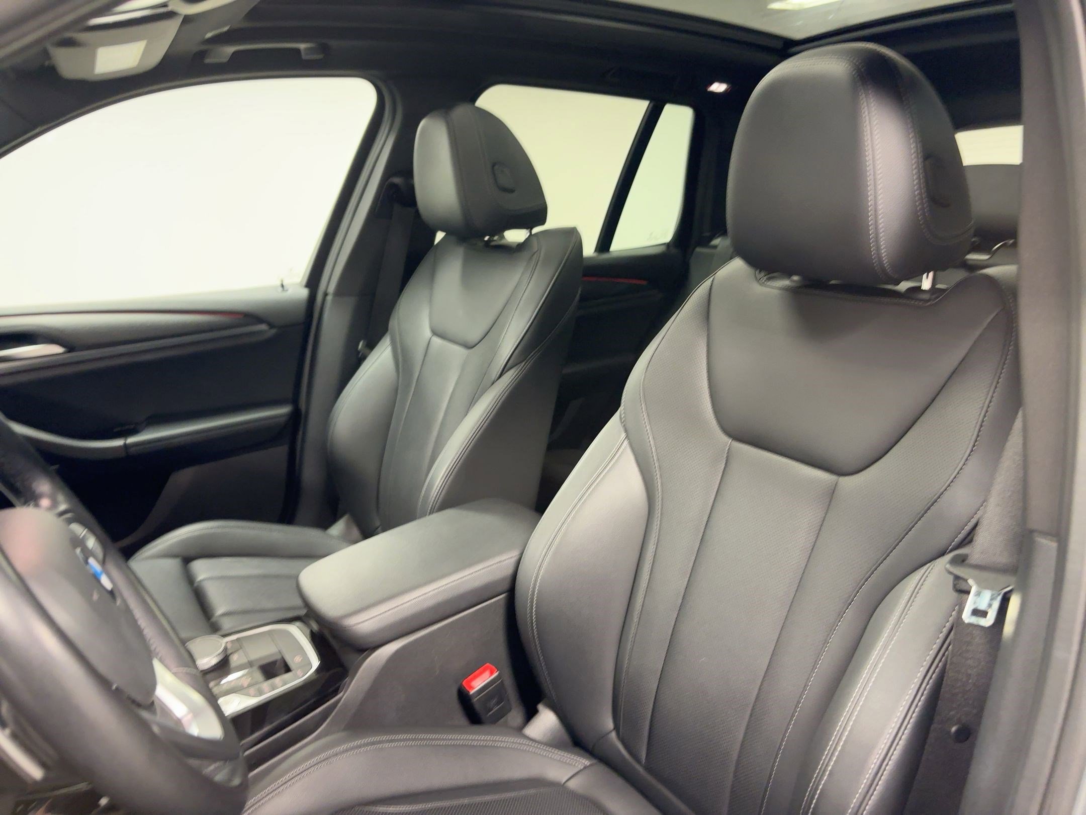 Used 2024 BMW X3 sDrive30i image 22