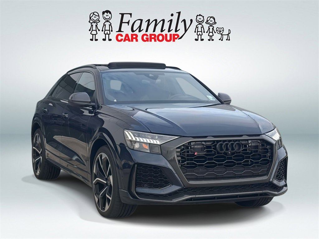 Used 2024 Audi RS Q8 image 2