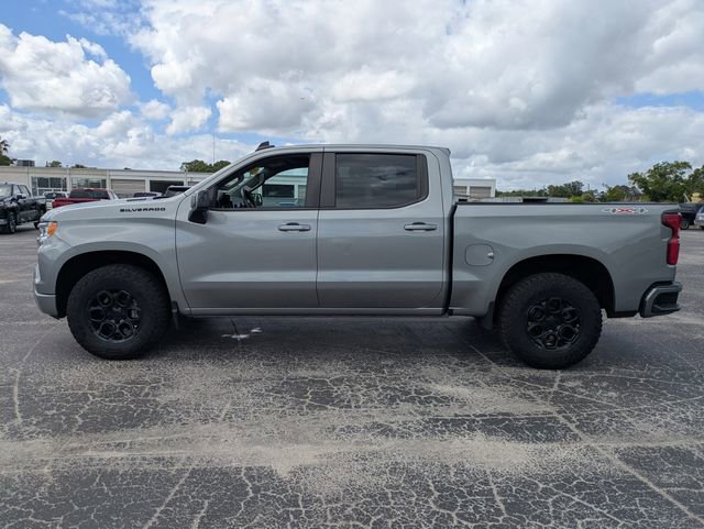 Used 2024 Chevrolet Silverado 1500 RST w/ Protection Package AWD/4WD image 4