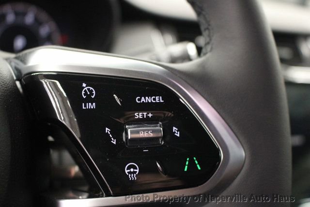 Used 2024 Jaguar E-PACE R-Dynamic SE image 23