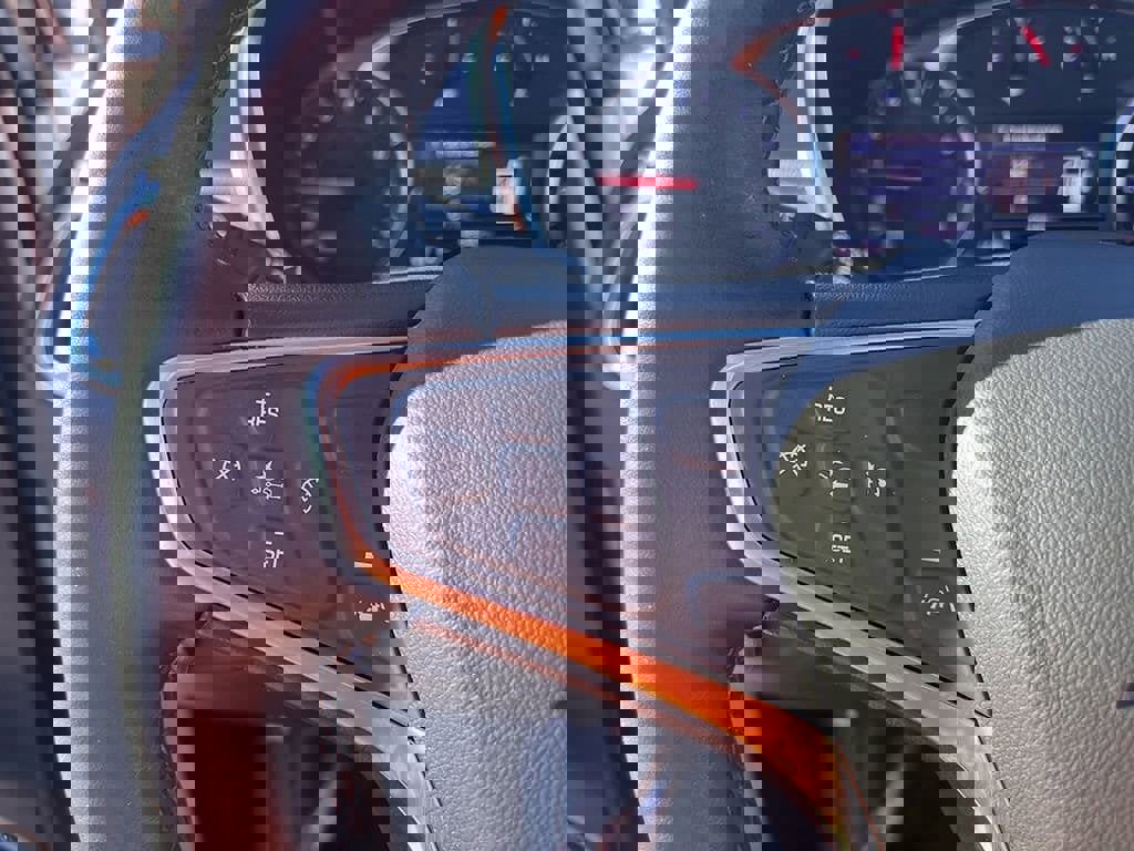 Used 2023 Chevrolet Equinox LT image 16