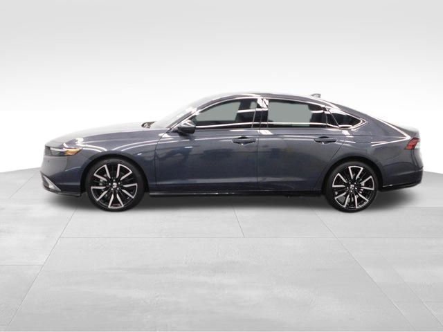 Used 2024 Honda Accord Touring image 8