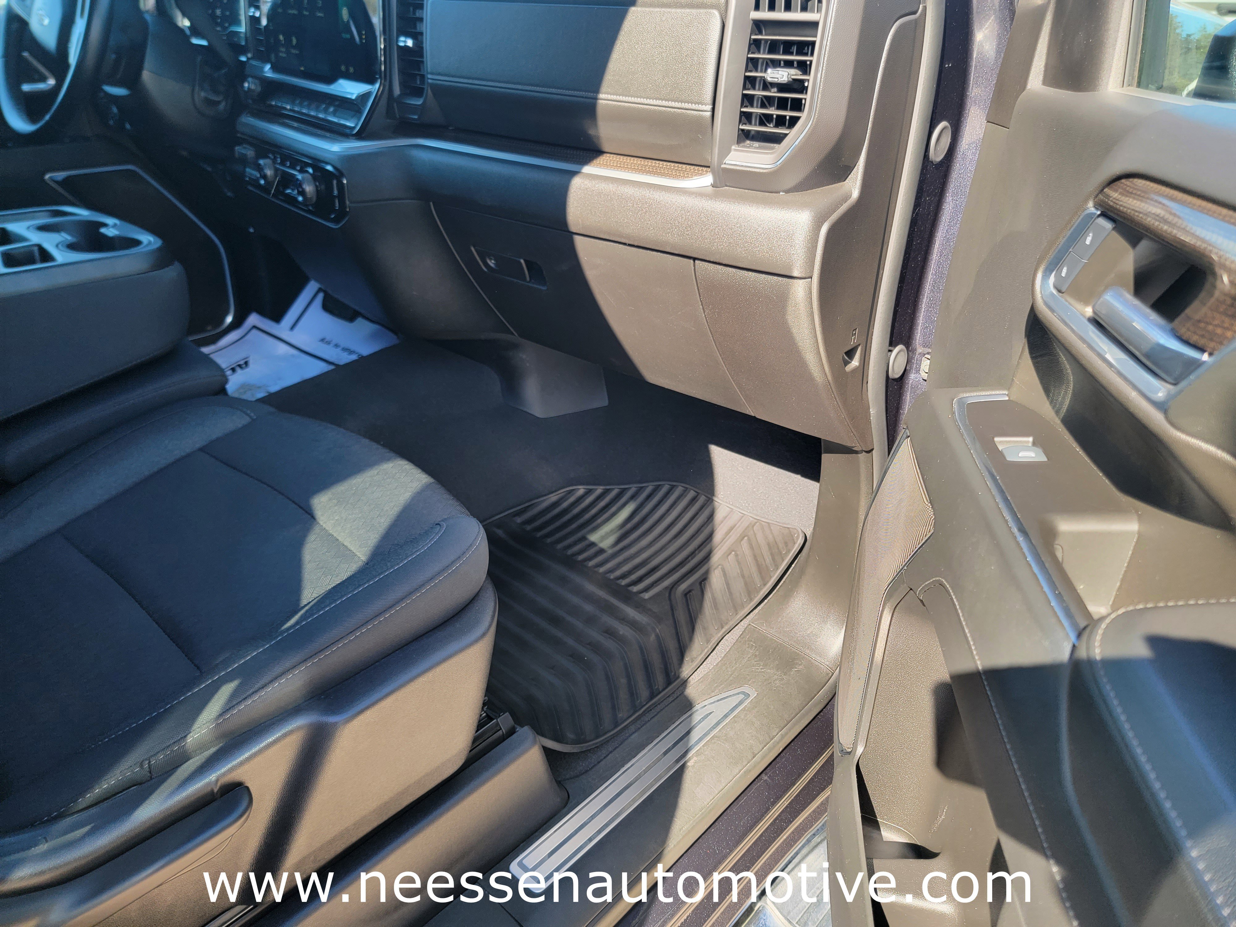 Used 2024 Chevrolet Silverado 2500 LT image 9