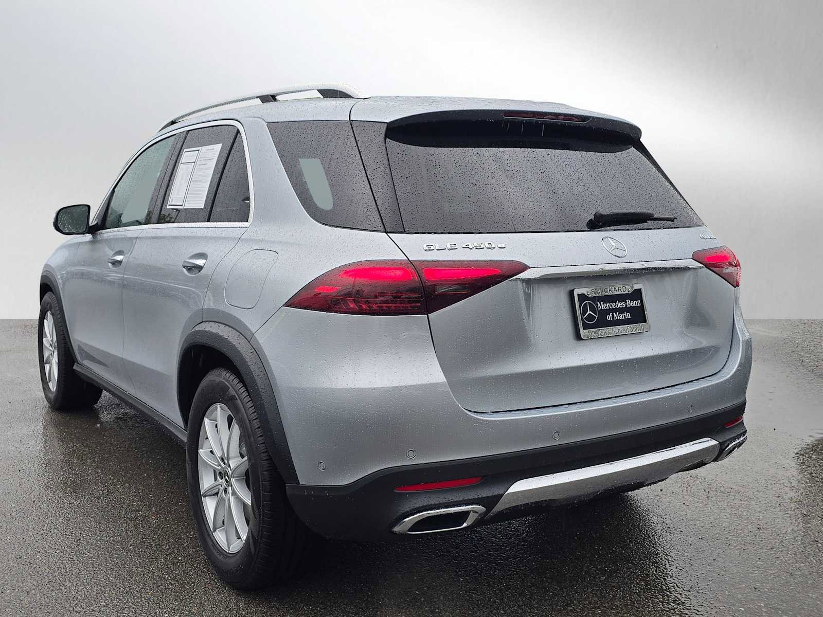 Used 2024 Mercedes-Benz GLE 450e 4MATIC image 5