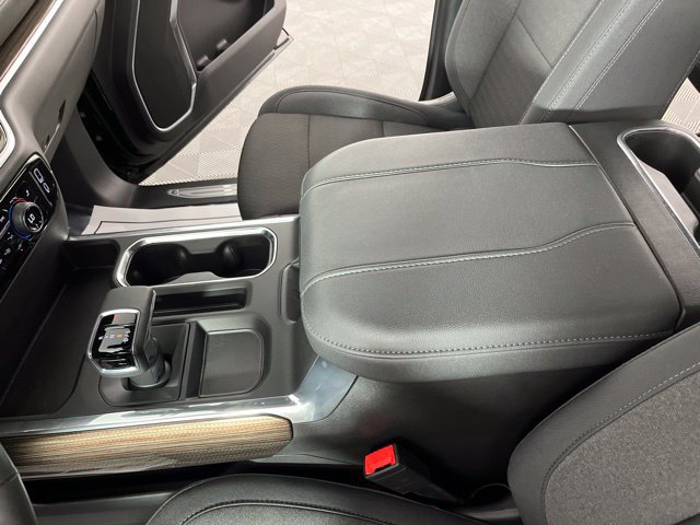 Used 2025 Chevrolet Silverado 1500 RST AWD/4WD image 29
