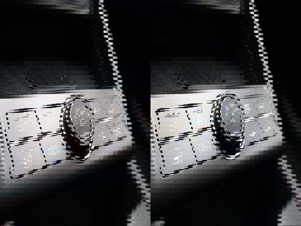 New 2026 Hyundai Kona Limited image 40