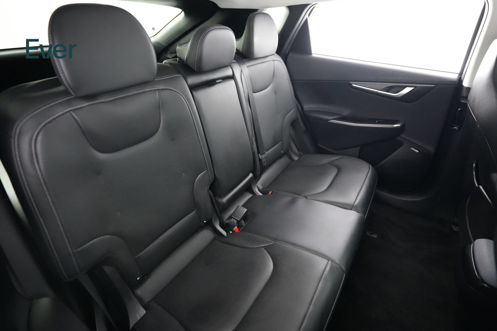 Used 2024 Kia EV6 Wind RWD image 5