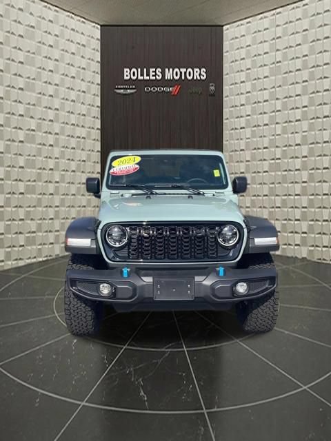 Certified 2024 Jeep Wrangler Unlimited AWD/4WD image 13