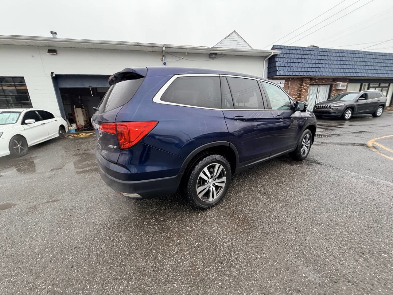Used 2017 Honda Pilot EX-L image 45