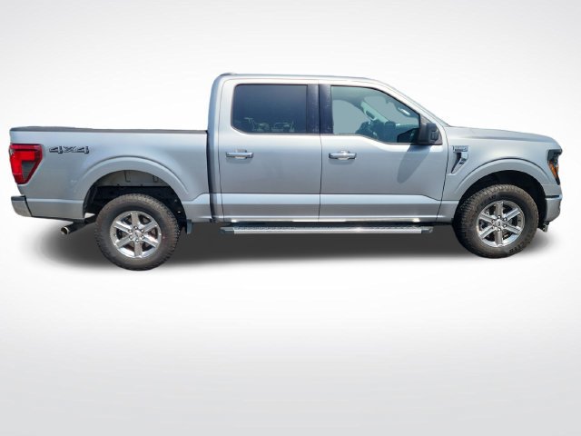 Used 2025 Ford F150 XLT w/ Equipment Group 301A Standard AWD/4WD image 6