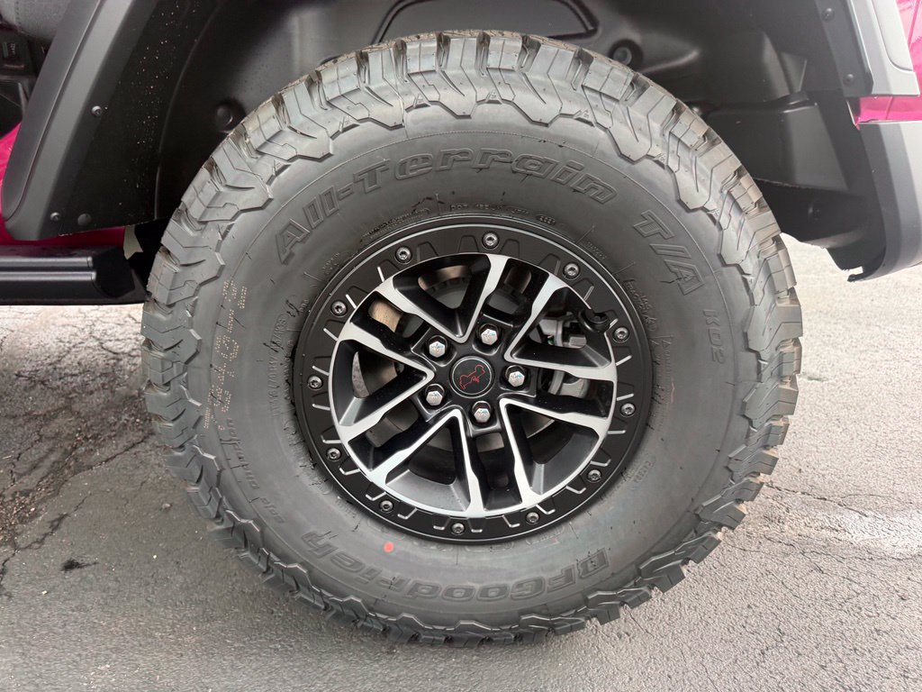 New 2026 Jeep Wrangler Unlimited Rubicon w/ Xtreme 35 Tire Package AWD/4WD image 35