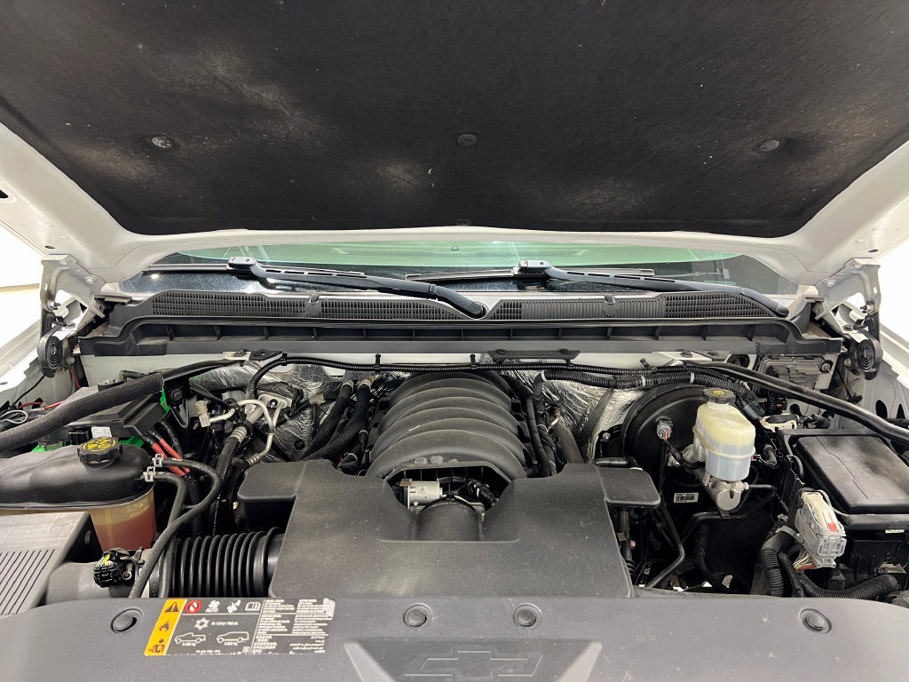 Used 2018 Chevrolet Silverado 1500 LTZ Z71 w/ LTZ Plus Package AWD/4WD image 30