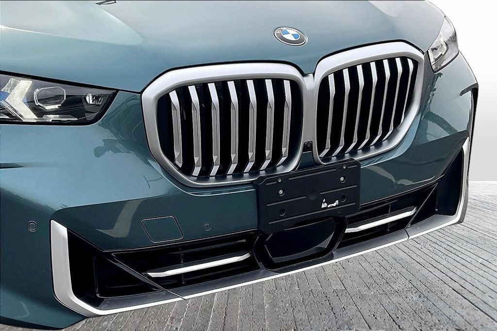 Used 2025 BMW X5 xDrive40i w/ Executive Package AWD/4WD image 32