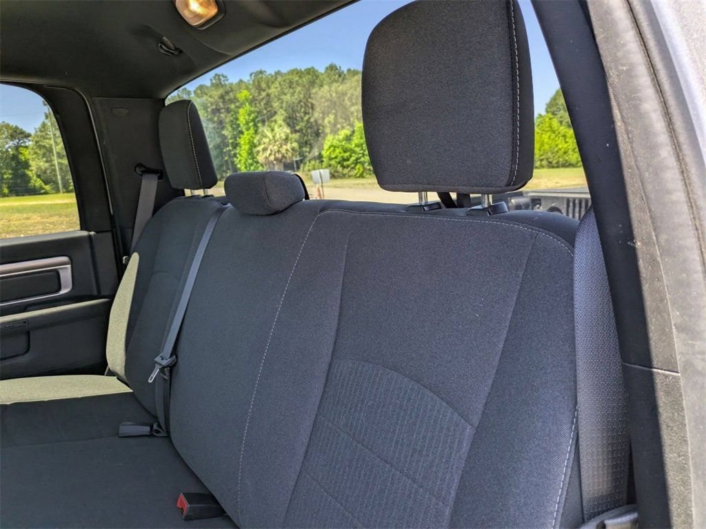 Used 2024 RAM 1500 Warlock RWD image 25