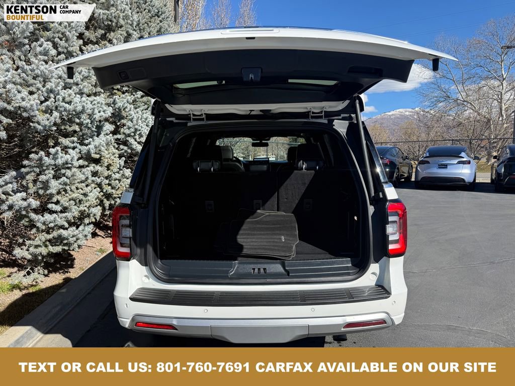 Used 2024 Ford Expedition Platinum image 37