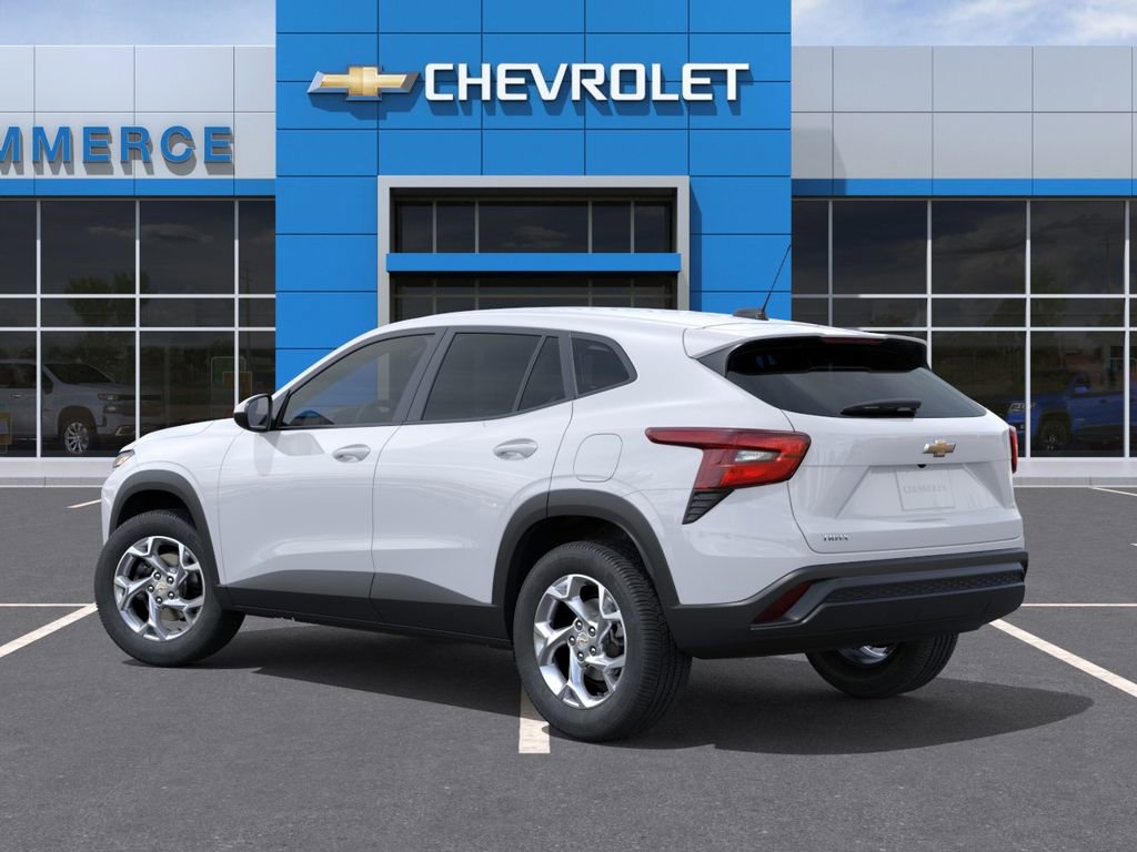 New 2026 Chevrolet Trax LS w/ LS Convenience Package FWD image 4