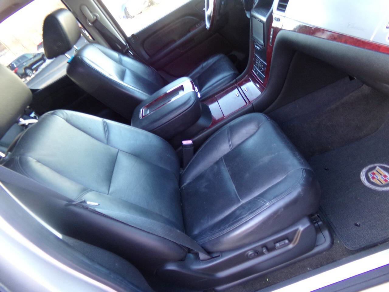 Used 2007 Cadillac Escalade AWD image 31