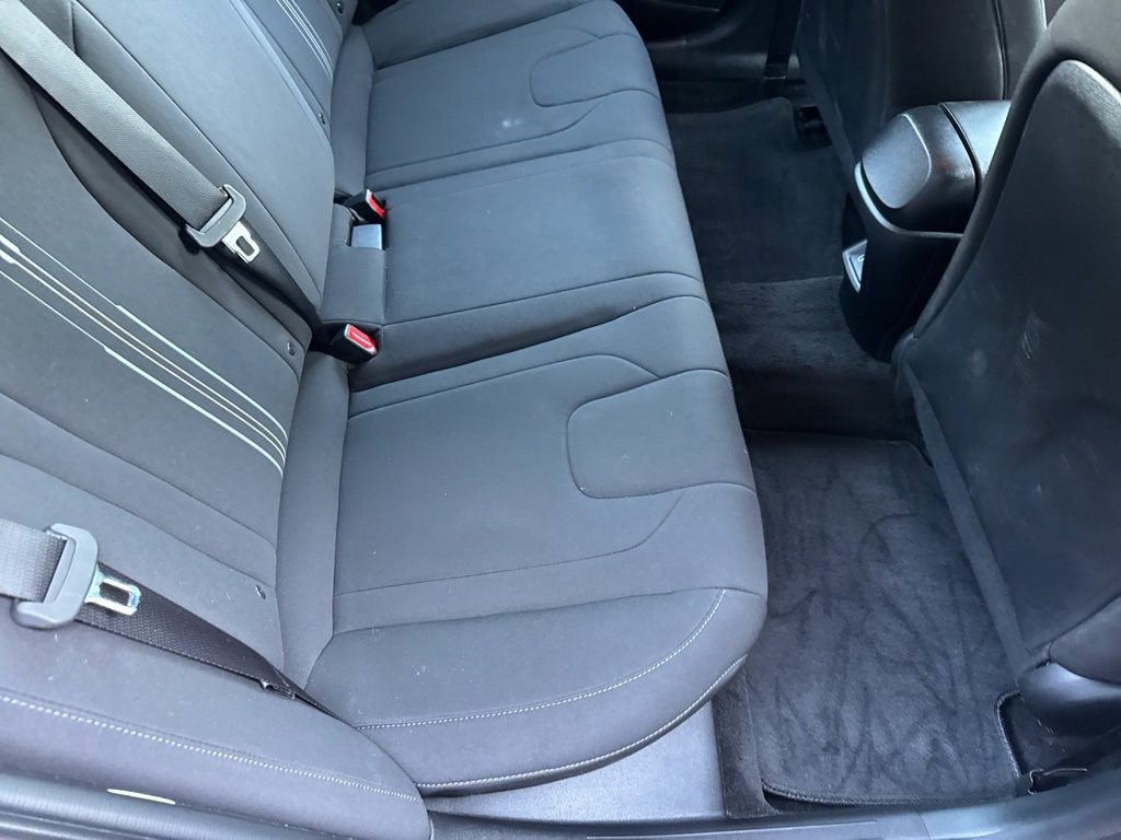 Certified 2025 Hyundai Elantra Sport image 16