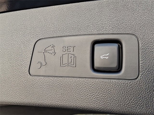 Used 2022 Lincoln Corsair AWD w/ Equipment Group 101A image 28