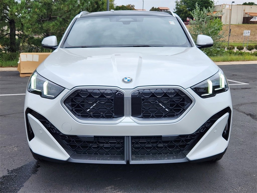 New 2025 BMW X2 xDrive28i image 6