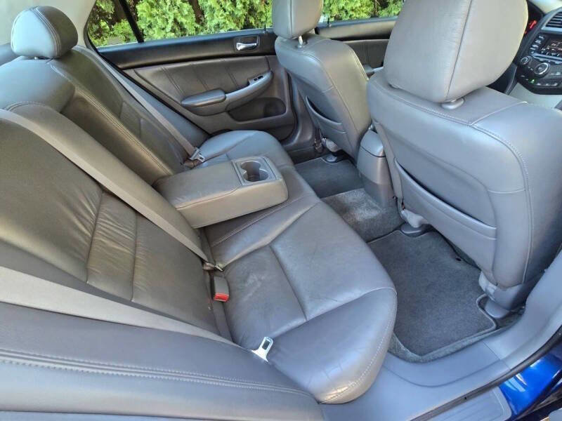 Used 2004 Honda Accord EX image 13