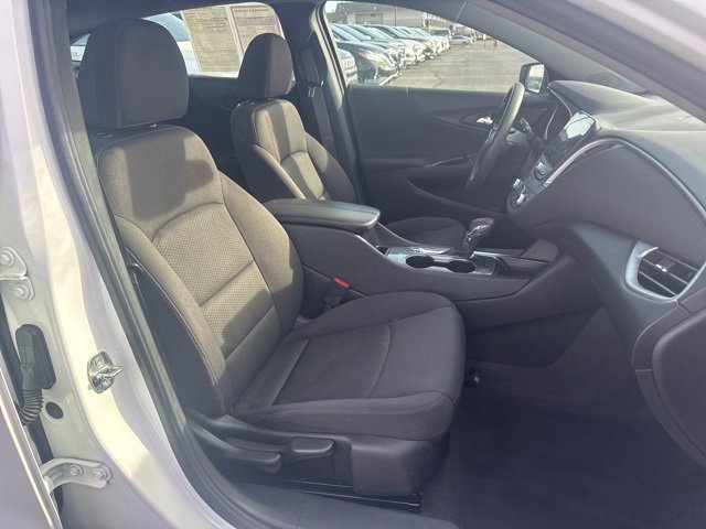 Used 2023 Chevrolet Malibu LT w/ Driver Confidence Package image 18