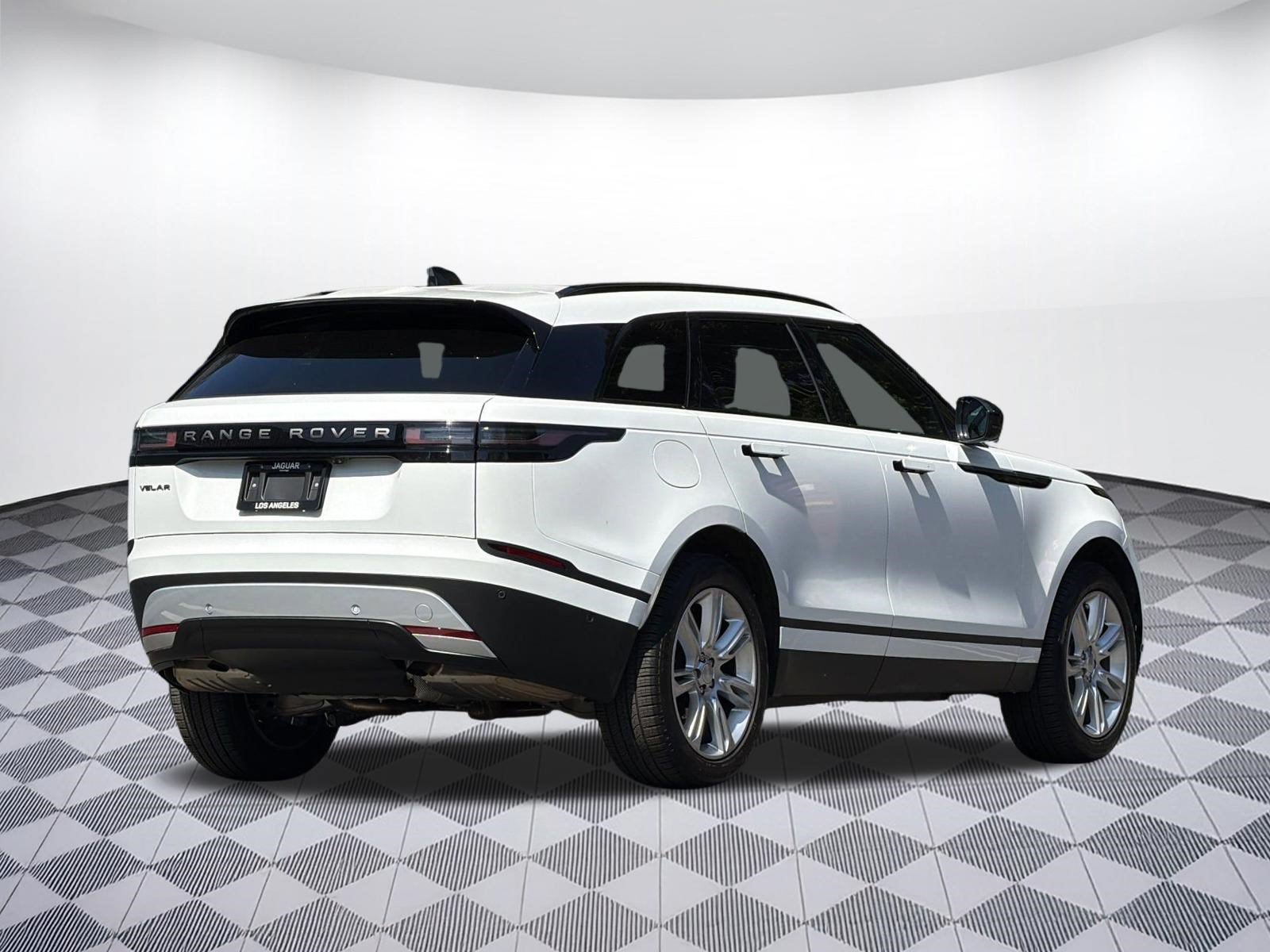 Used 2026 Land Rover Range Rover Velar S AWD/4WD image 9