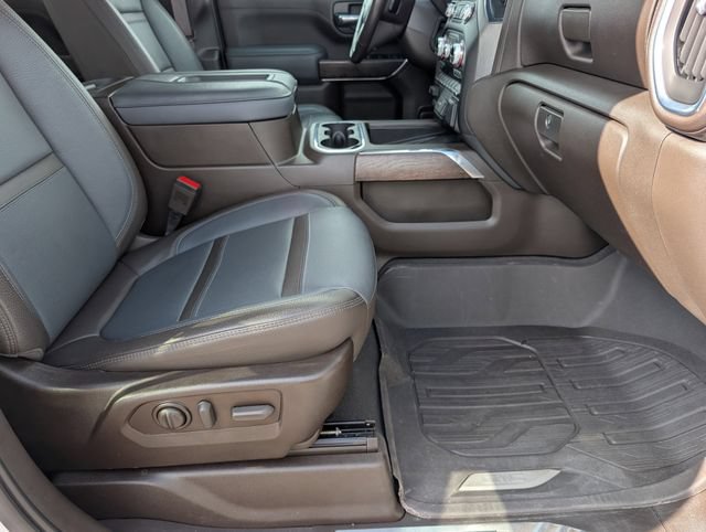 Used 2022 GMC Sierra 3500 Denali w/ Denali Ultimate Package AWD/4WD image 34
