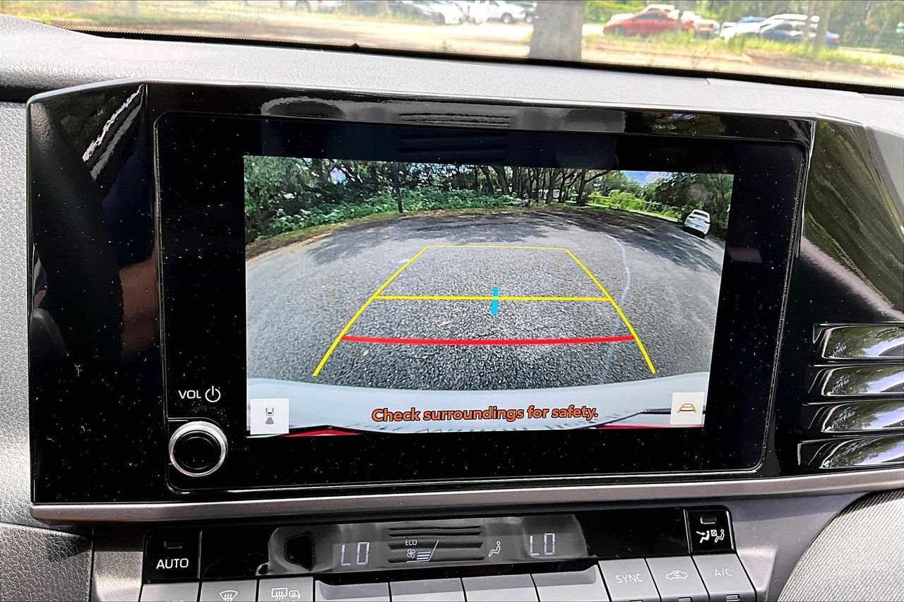 Used 2025 Toyota Camry LE FWD image 13
