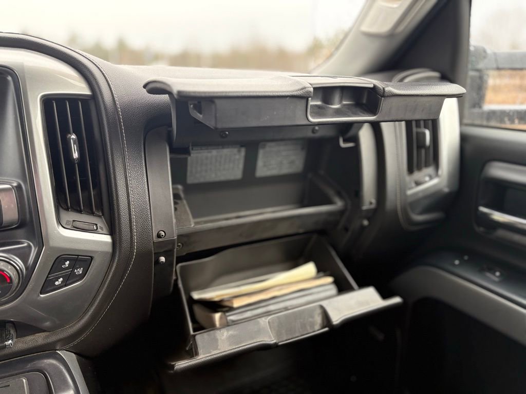 Used 2015 Chevrolet Silverado 2500 LTZ AWD/4WD image 22