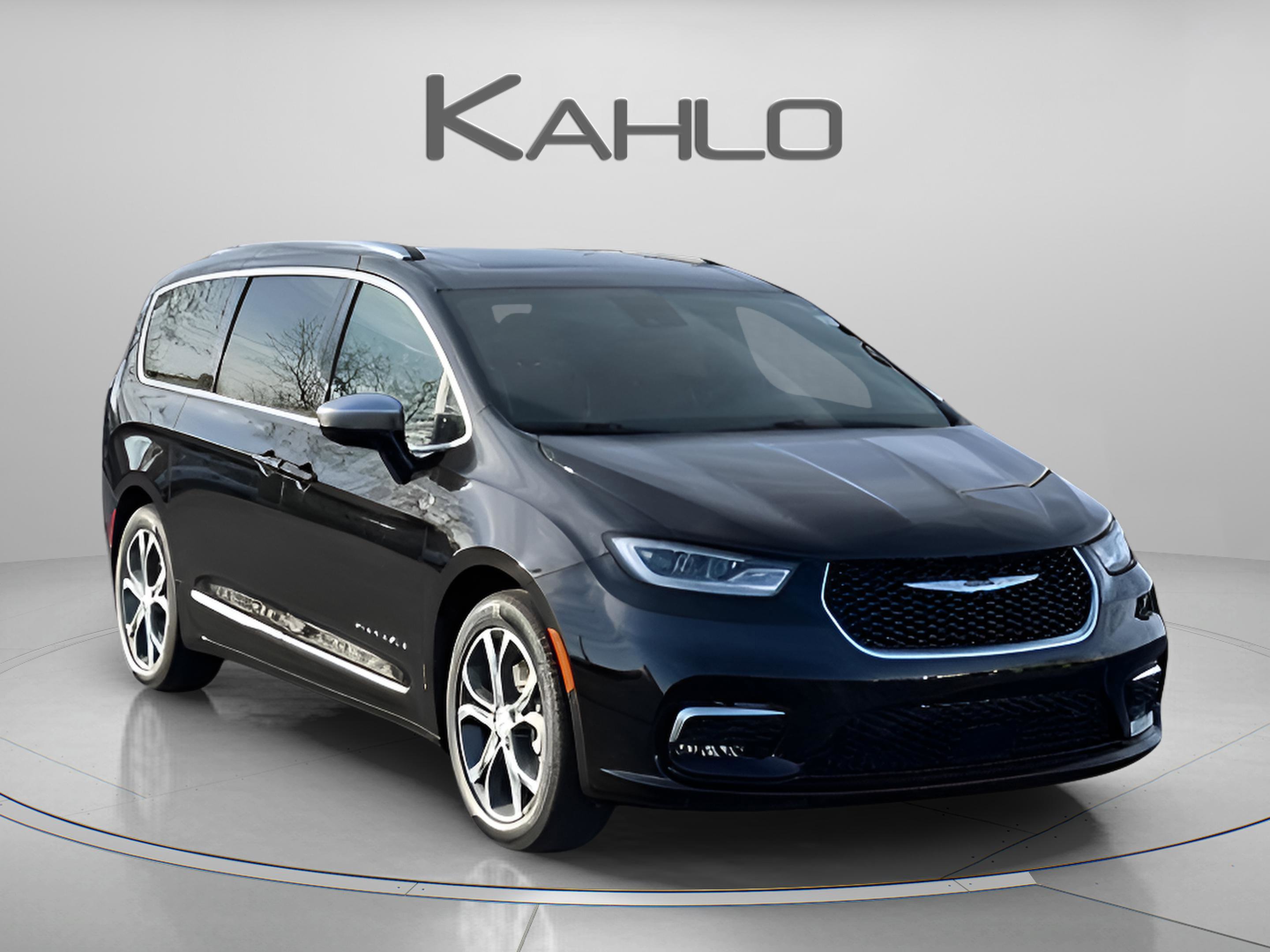 New 2026 Chrysler Pacifica Pinnacle image 6